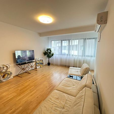 Centru Unirii Luxury Vip Palmier Apartament 2 Camere Cu Terasa Exterioara Amenajata ! Parcare Subterana Privata Climatizata Si Supravegheata Video Dar Doar Cu Rezervare In Limita Locurilor Disponibile !Proprietate In Regim Hoteliep - Nu Are Bucatarie Bucharest Luaran gambar