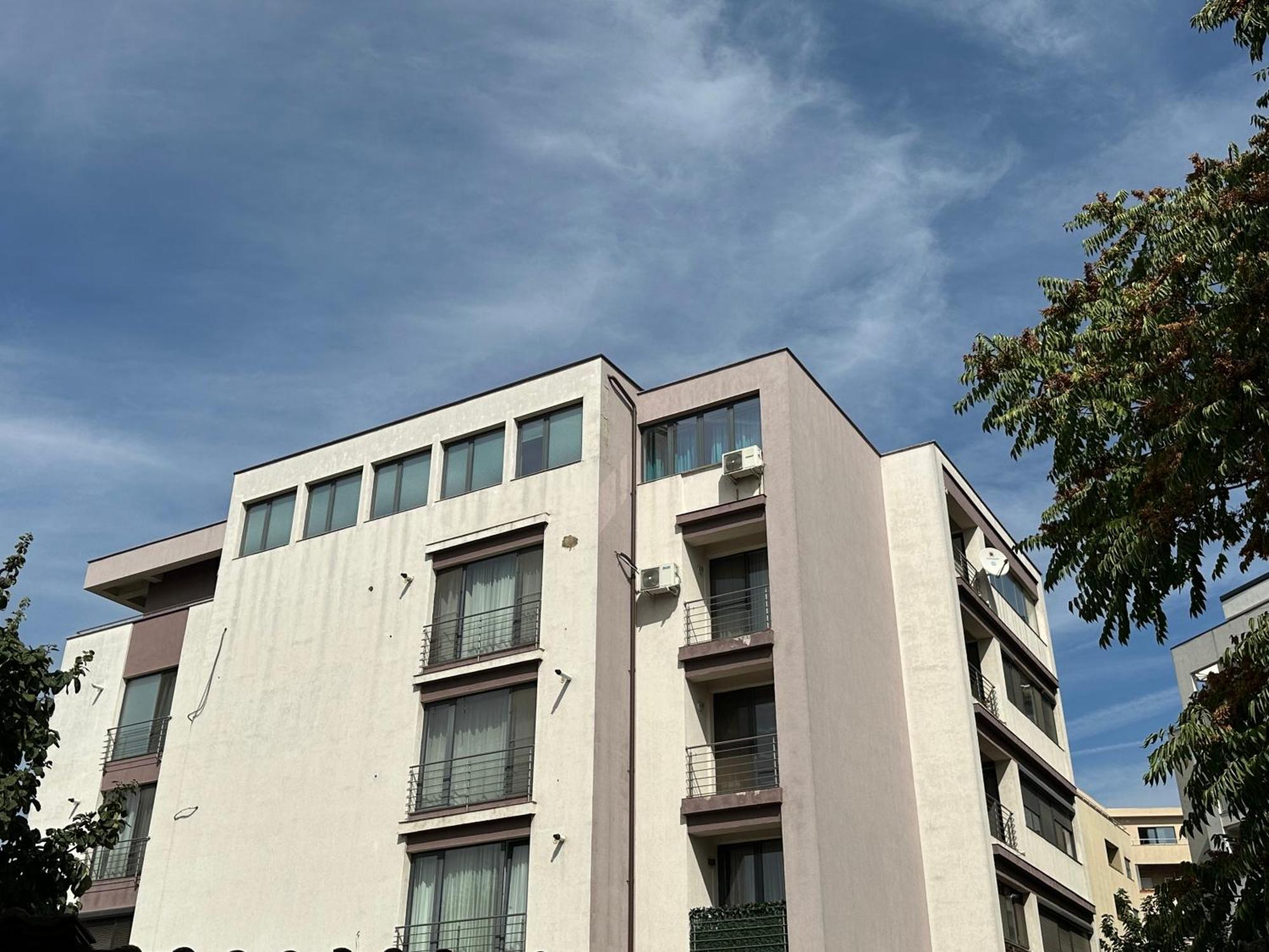 Centru Unirii Luxury Vip Palmier Apartament 2 Camere Cu Terasa Exterioara Amenajata ! Parcare Subterana Privata Climatizata Si Supravegheata Video Dar Doar Cu Rezervare In Limita Locurilor Disponibile !Proprietate In Regim Hoteliep - Nu Are Bucatarie Bucharest Luaran gambar